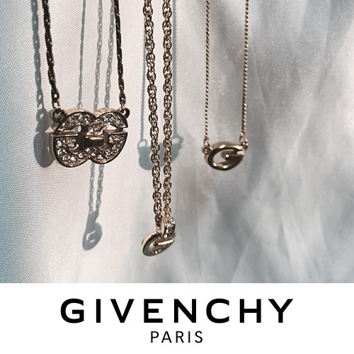GIVENCHY